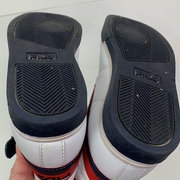 Fila v3SC60527-125 Hightop White, Navy, and Red Basketball Sneakers - Picture 11 of 14